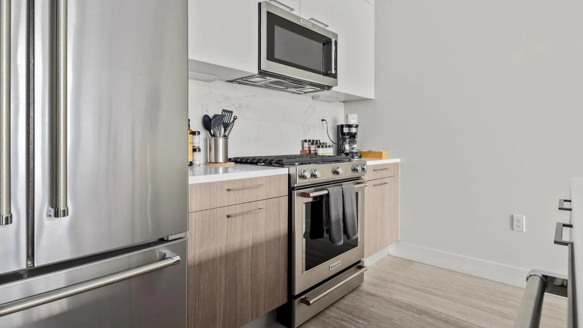 On Cloud 9 - Curated Lifestyle Loft - Zuni Lofts Villa Denver